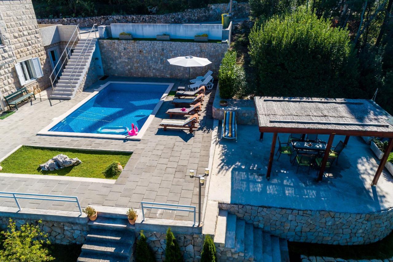 Villa Oasis Cypress Čilipi Екстериор снимка